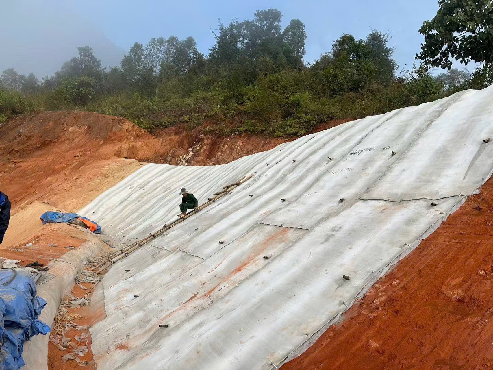 Bê tông vải cuộn - Thi công